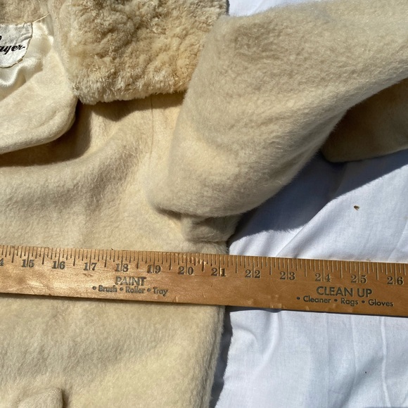 Vintage 1960s Gus Meyer Beige Wool Coat Honey Furry Collar 3/4 Sleeves L - Picture 5 of 16